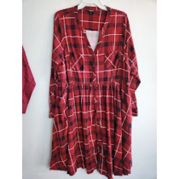 Torrid Red & Black Plaid Knee Length Button Down Shirt Dress size 2 or 2X - Picture 2 of 14